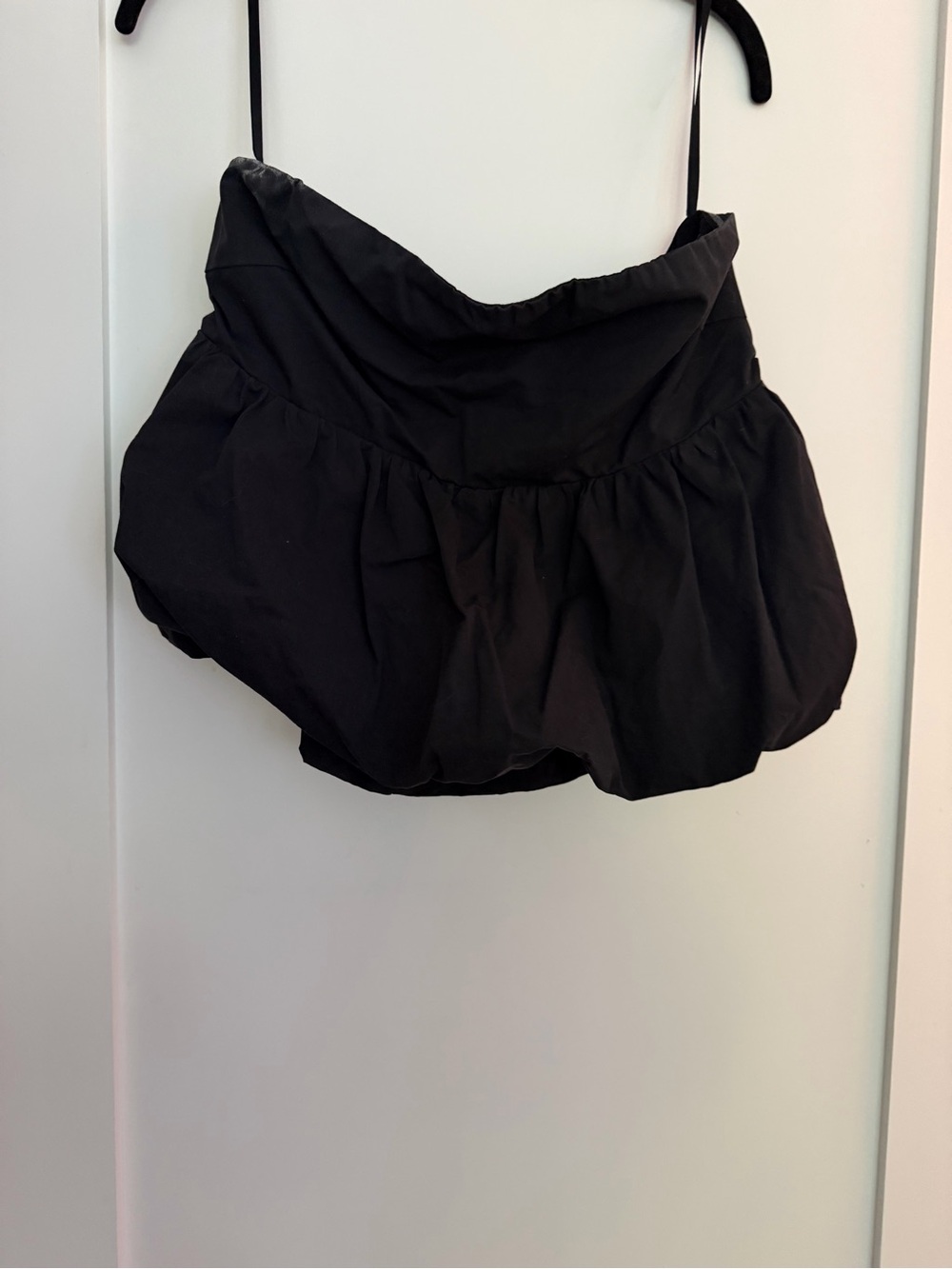 Black Women's Bubble Hem top
